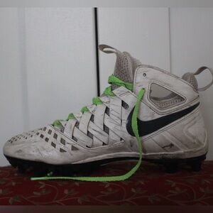 Nike Lacrosse High-Top Cleats